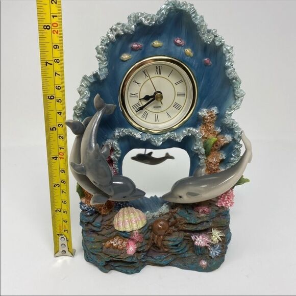 VINTAGE | Ocean Themed Clock - Picture 7 of 9